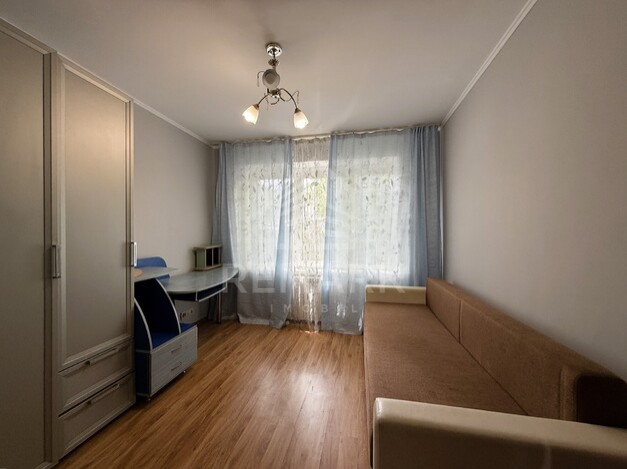 photo256482