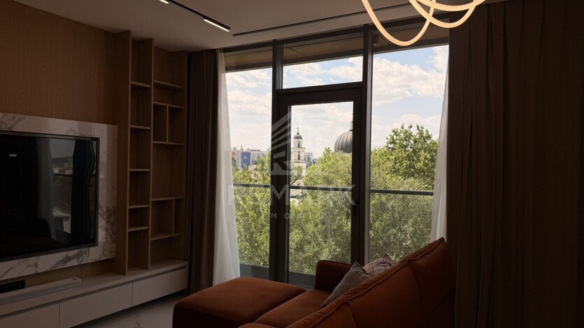 photo256671
