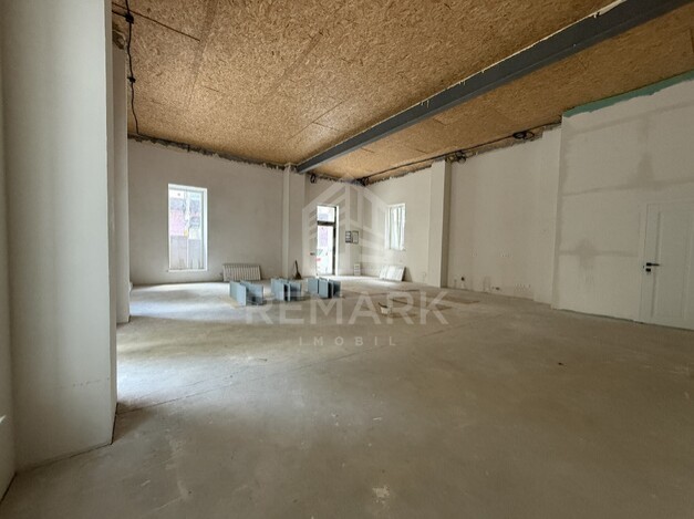 photo256236