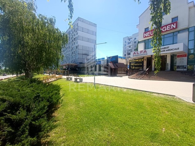 photo256540