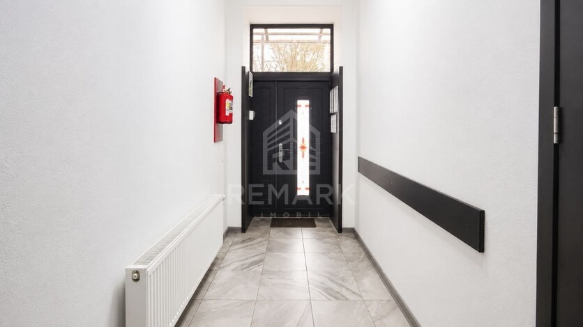 photo256645
